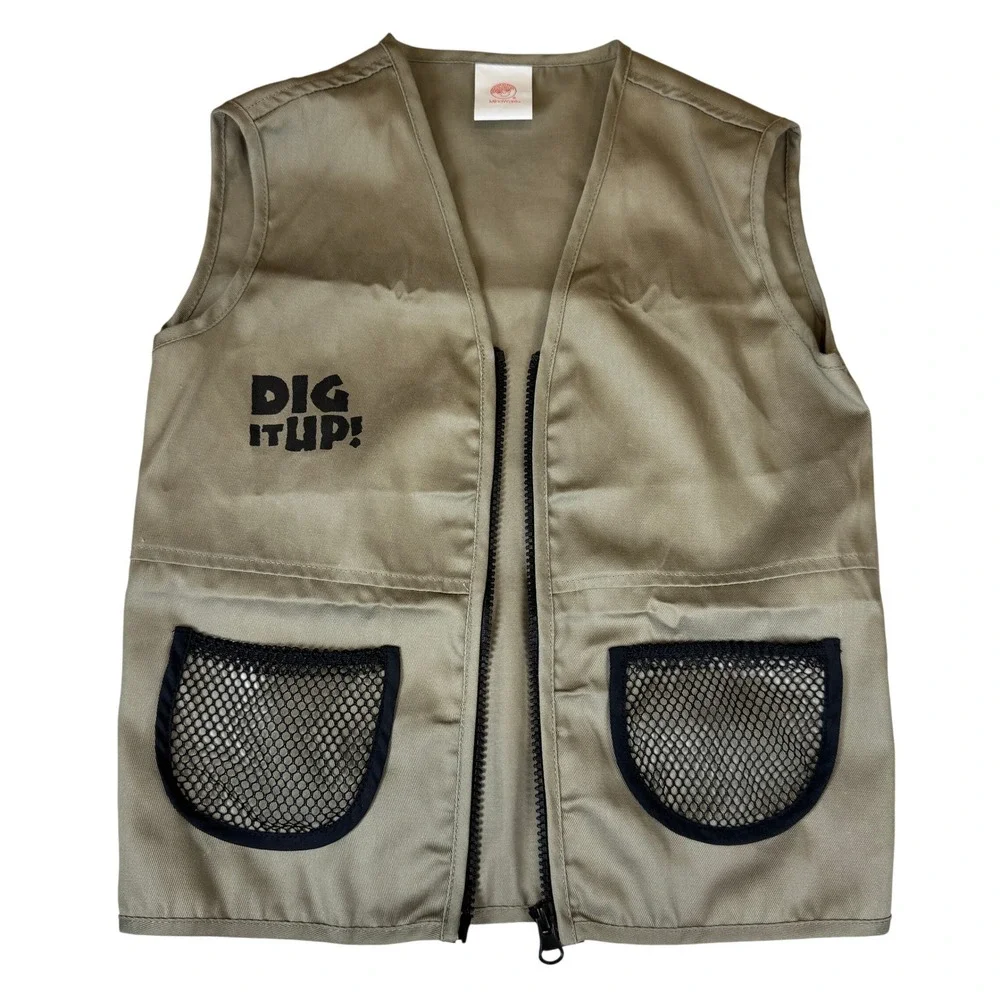 MindWare Dig It Up! Kids Explorer Vest Hat and Bug Hunt Book Adventure Set Tan